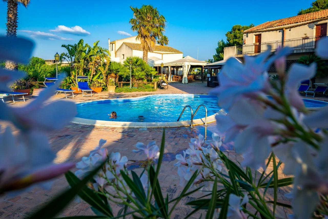 מנפי Agriturismo Tenuta Stoccatello מראה חיצוני תמונה